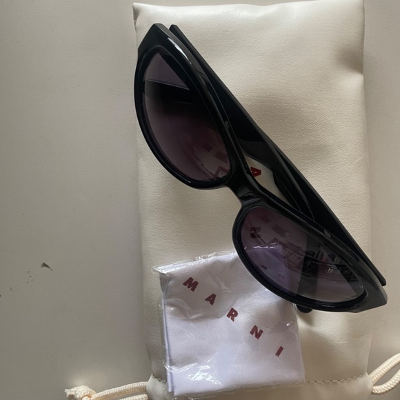 Marni Ozound sunglasses main image 4